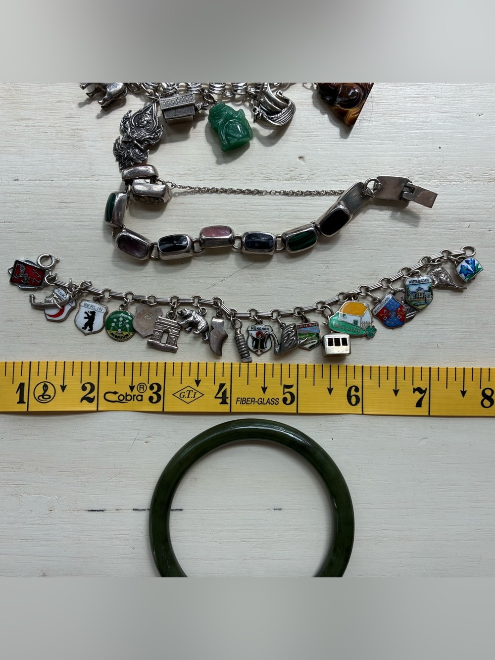 Lot of 4 Vintage Bracelets - 3 sterling silver and 1 jade like bangle - Picture 3 of 7